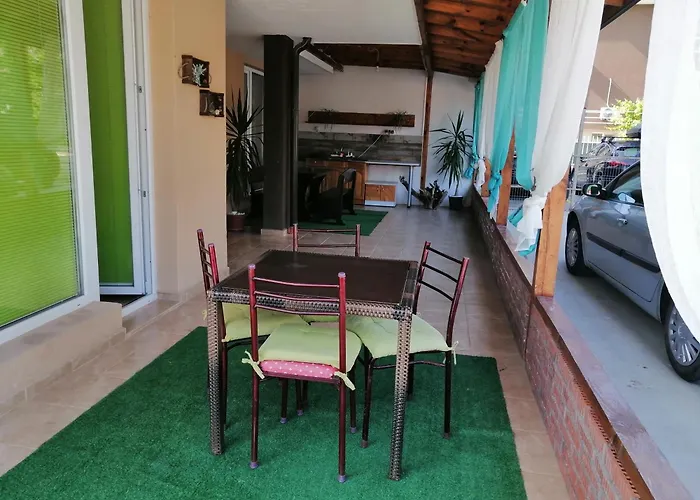 Path Ways To The Sea -пътека към морето פרימורסקו